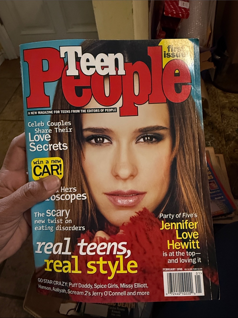 Teen People Magazine - Red Cover (Jennifer Love Hewitt)